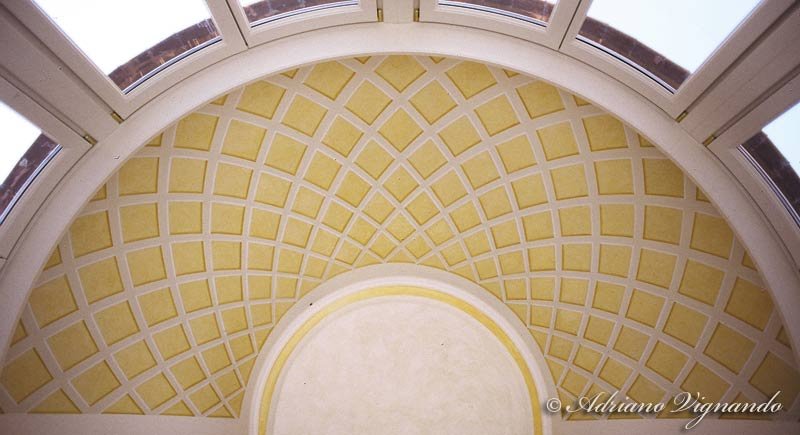 Décoration d\'un plafond vouté (détail)